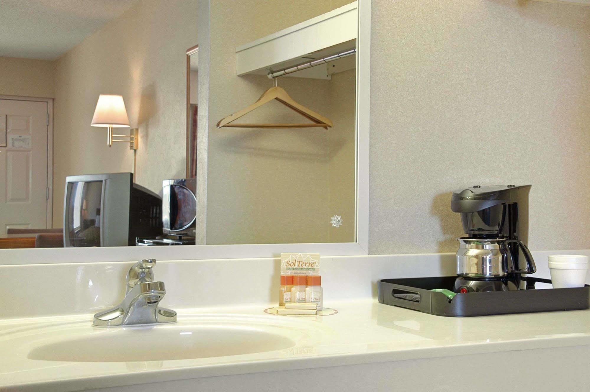 Days Inn By Wyndham Apple Valley Pigeon Forge/Sevierville Pokoj fotografie