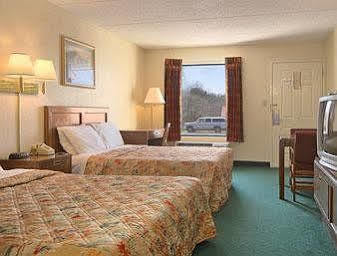Days Inn By Wyndham Apple Valley Pigeon Forge/Sevierville Exteriér fotografie